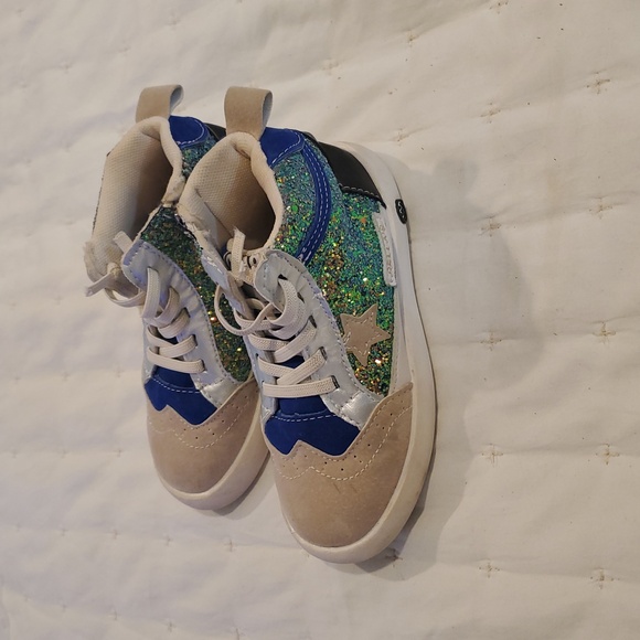 CCDB STAR KID SNEAKERS (18) - Picture 3 of 7